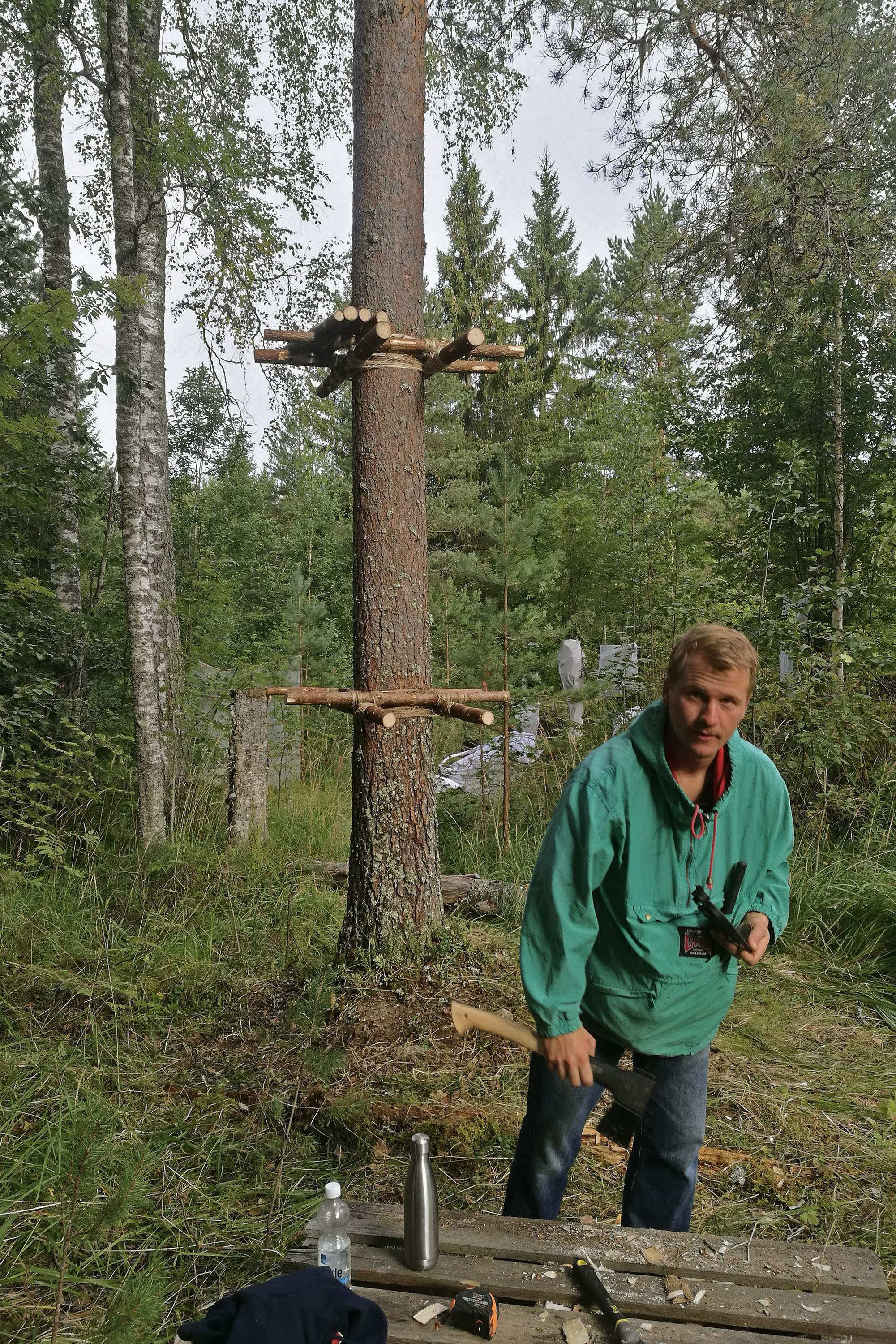 O WORM SUPREME 70DES césar cesar elias gabriel brunel Girard Maslin Epoudry Cretté Ropponen Ihalainen Lindfors Otra Huotari Loisenpoikaart paris france 