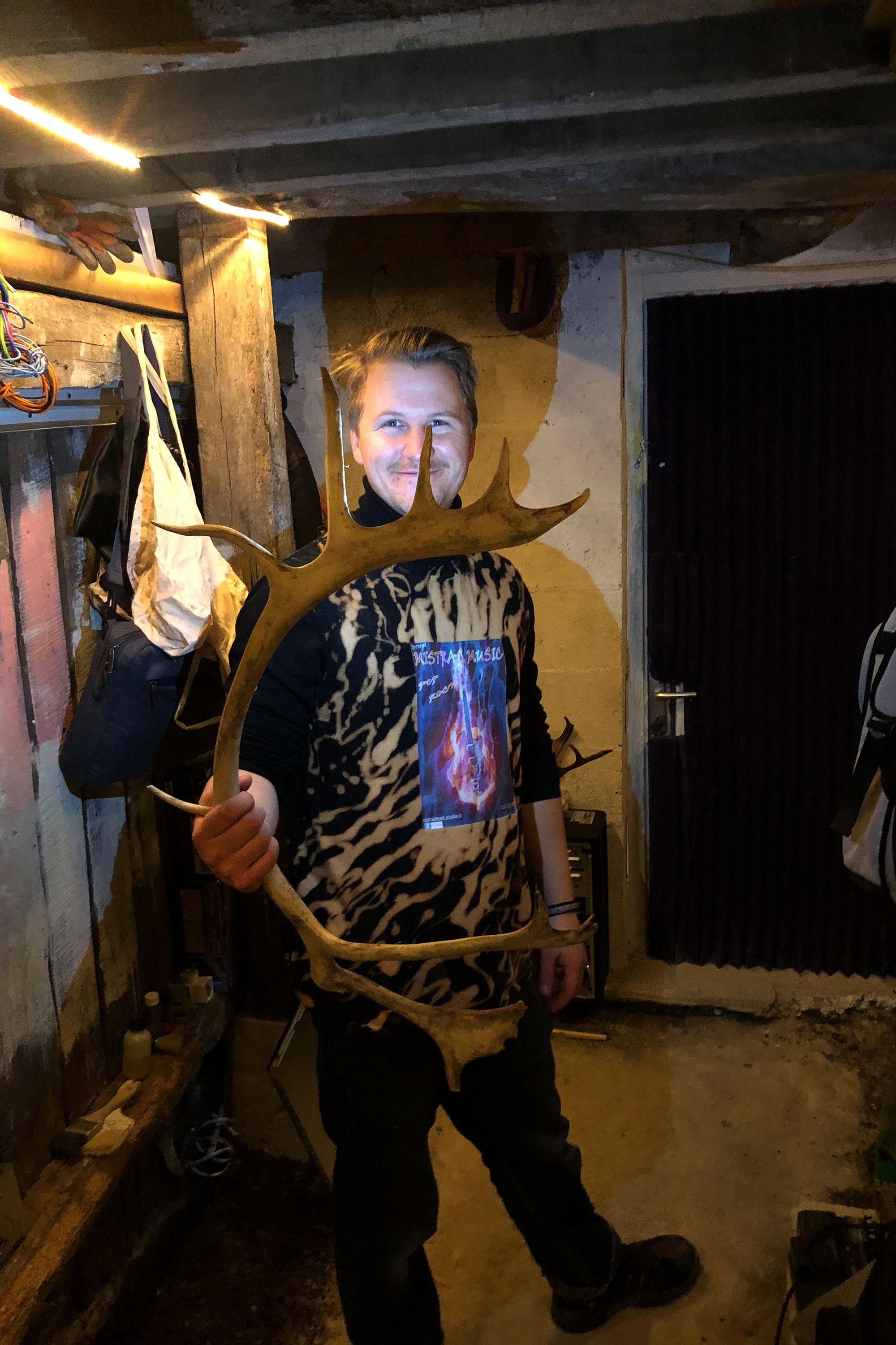 SUNNY CHICORY 70DES césar cesar elias gabriel brunel Girard Maslin Epoudry Cretté Ropponen Ihalainen Lindfors Otra Huotari Loisenpoikaart paris france 